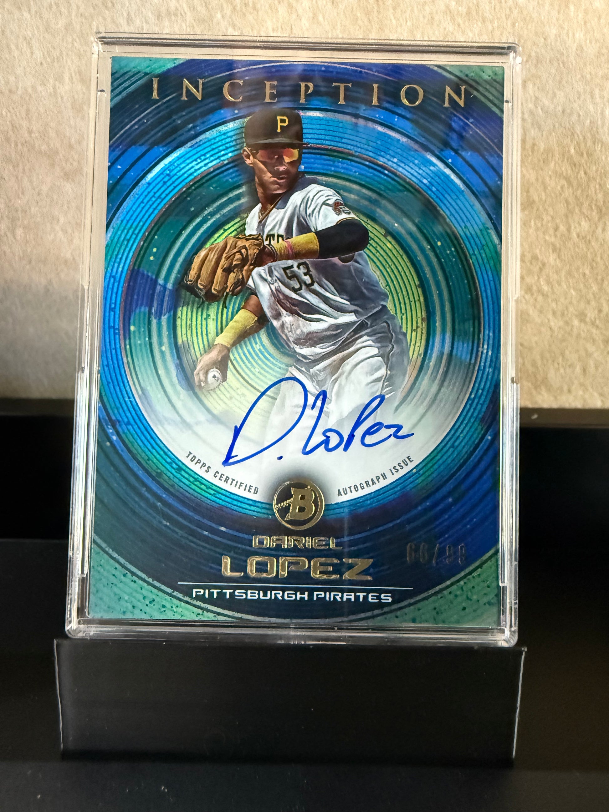 Dafriel Lopez Auto /99 – 2023 Bowman Inception Prospect Blue Foil Autograph (#66/99, Pittsburgh Pirates)