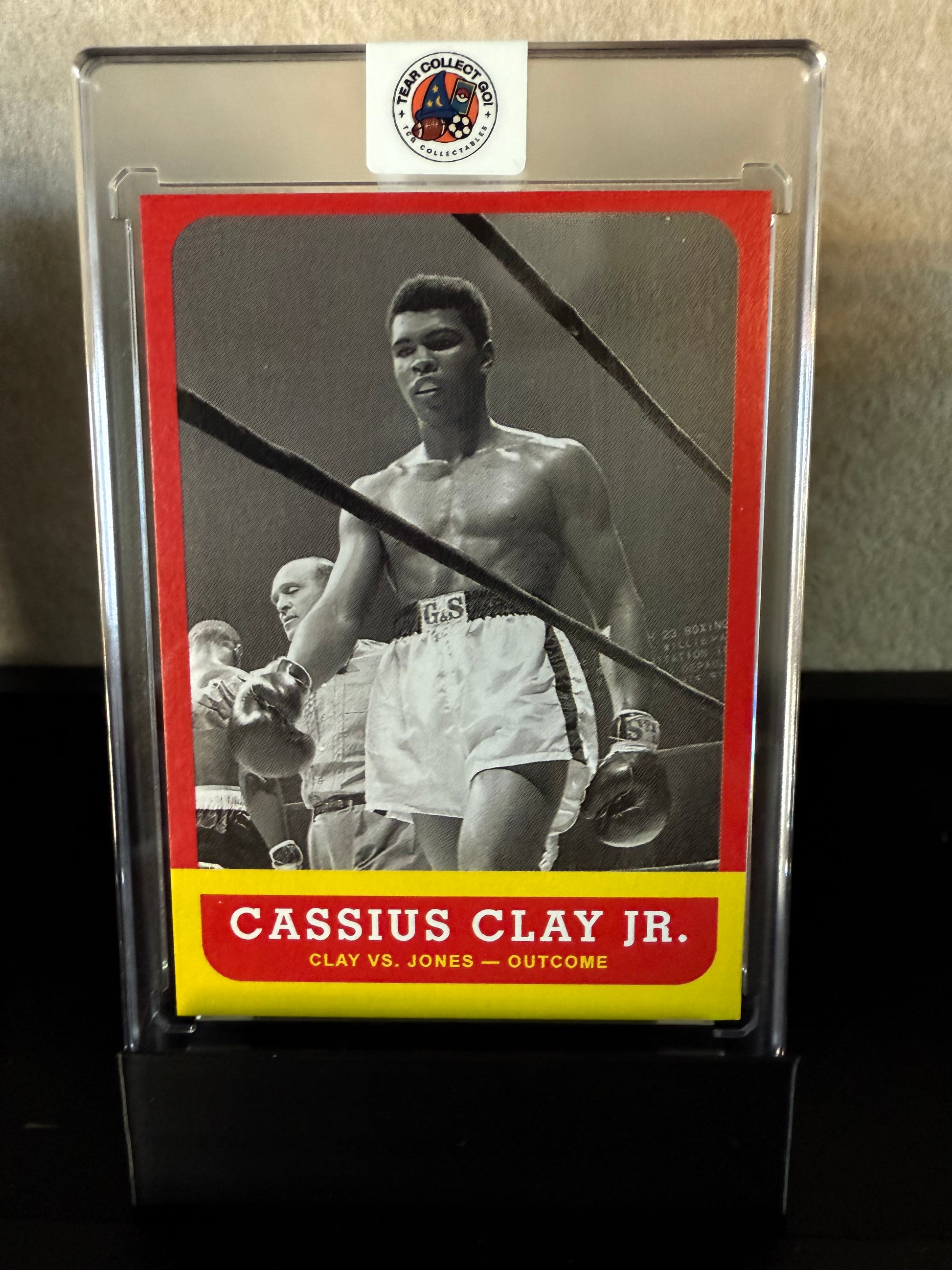 Cassius Clay Jr. – Clay vs. Jones – Outcome Boxing Card
