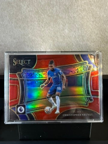 Christopher Nkunku – Select Premier League Red Prizm (Chelsea FC)