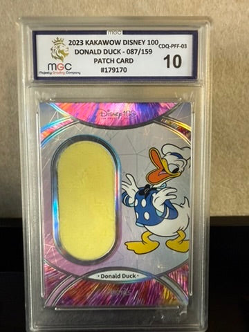Donald Duck – 2023 Kakawow Disney 100 – Patch Card – CDQ-PFF-03 – Graded 10 (MGC)