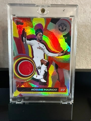 Kobbie Mainoo 2023 Topps Superstars – Rookie Memorabilia /50 – Manchester United