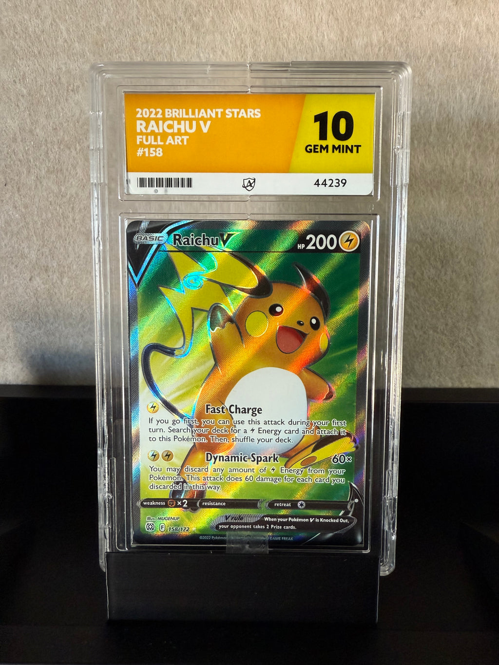 Raichu V Full Art – 2022 Brilliant Stars (GEM MINT 10)