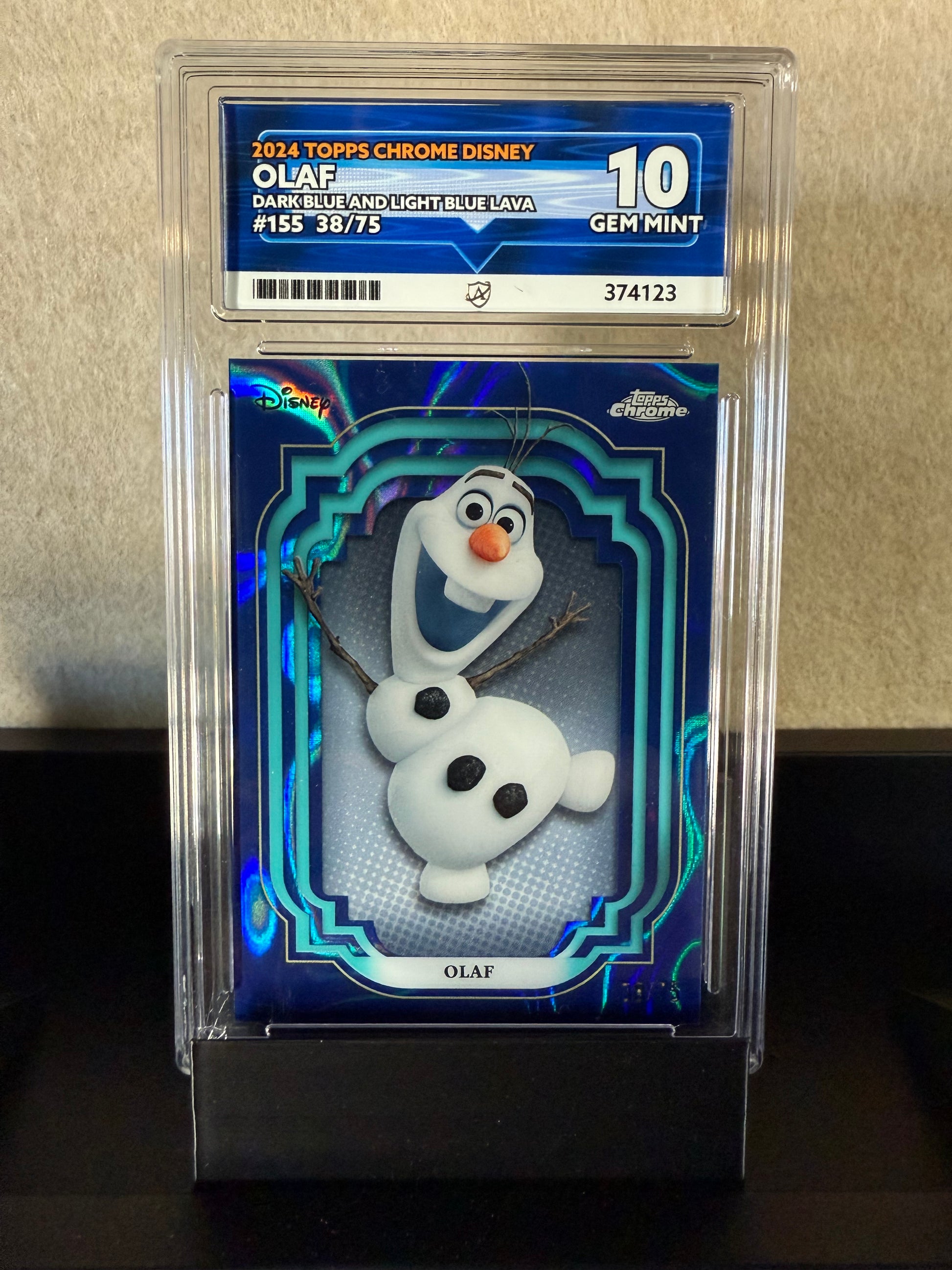 2024 Topps Chrome Disney Olaf Dark Blue & Light Blue Lava #38/75 – GEM MINT 10