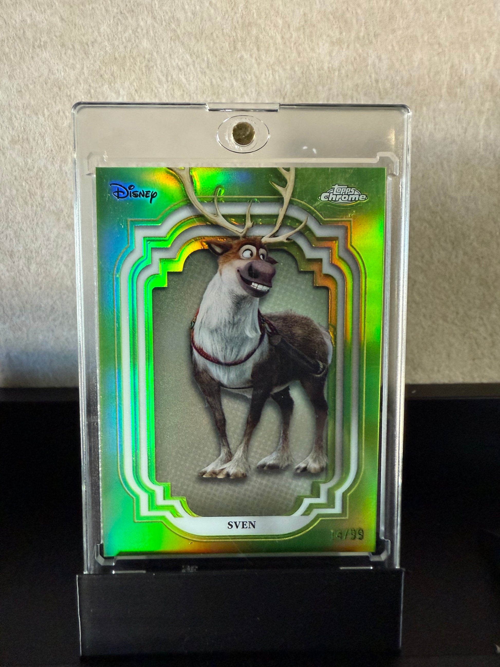 Topps Chrome Disney 100 – Sven Refractor #14/99 (Green Parallel)