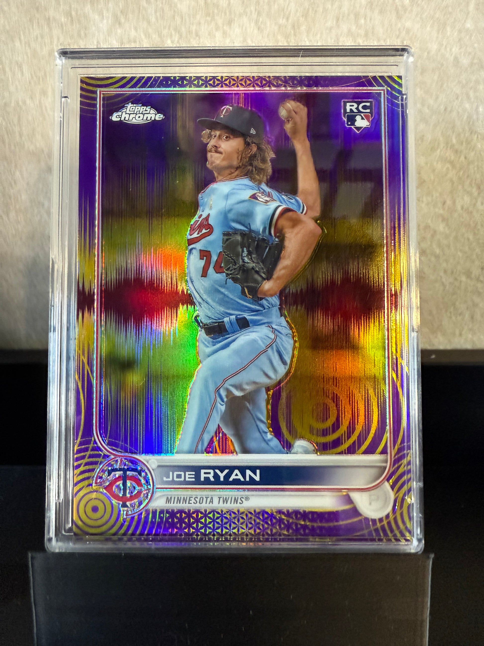 Joe Ryan RC – 2022 Topps Chrome Purple RayWave Refractor 275/299