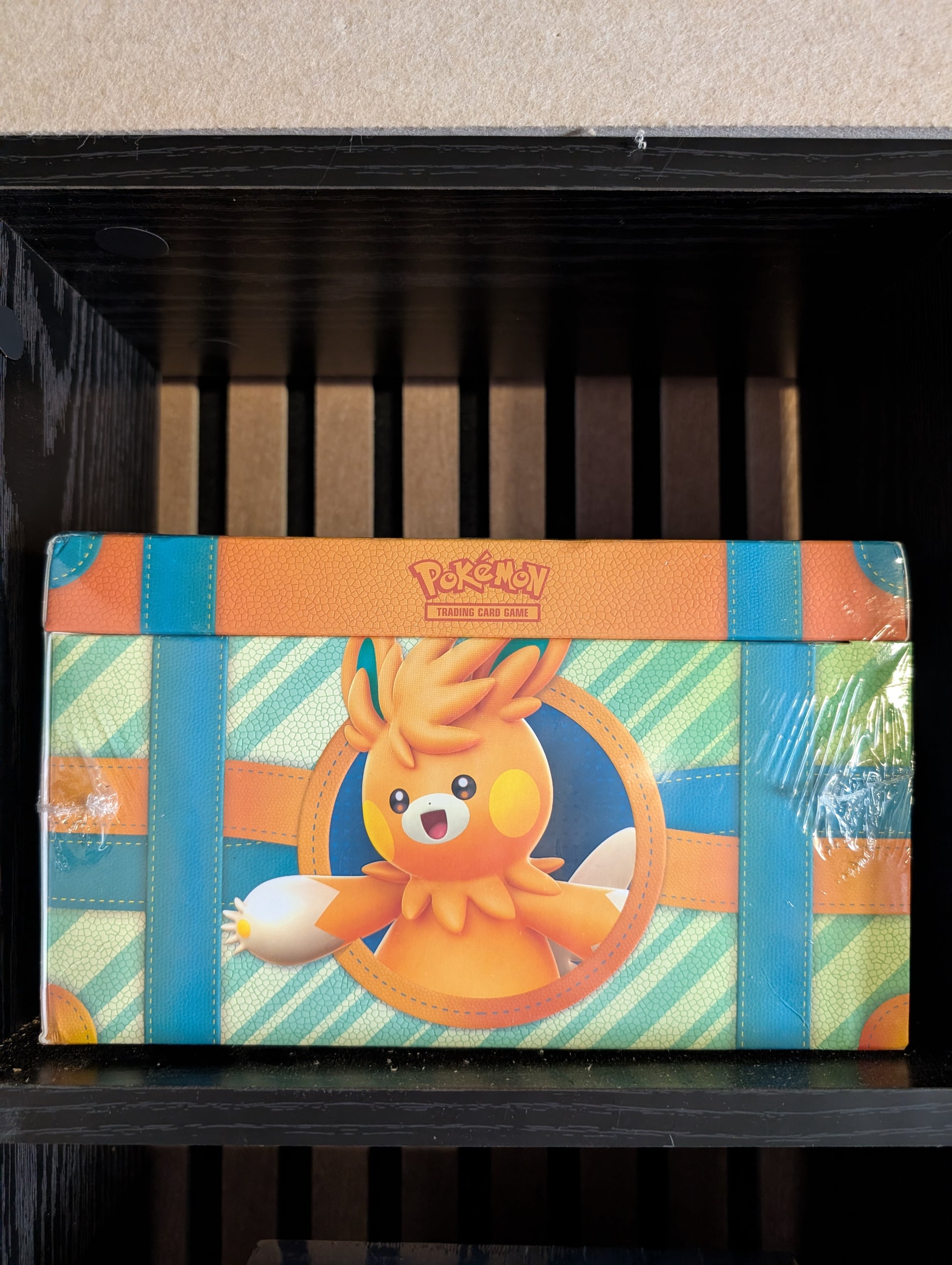 Pokémon TCG Paldea Adventure Chest