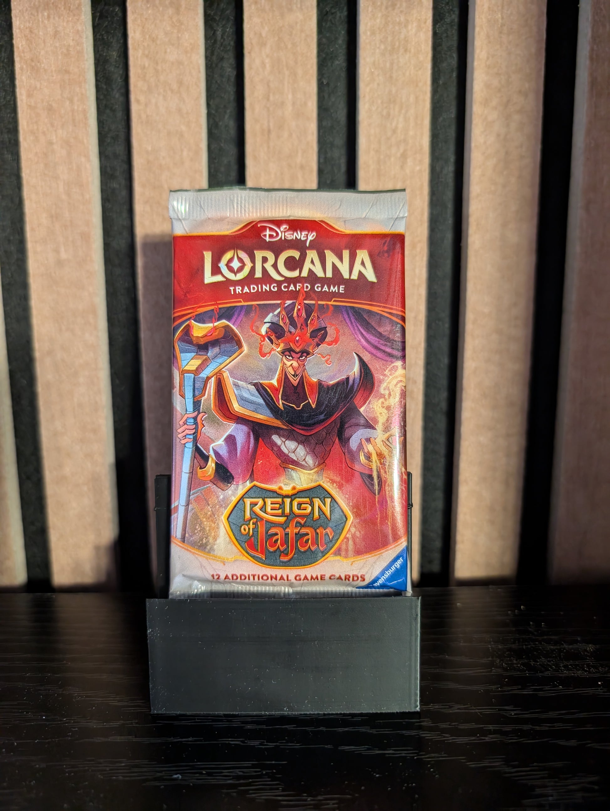 Disney Lorcana TCG – Reign of Jafar Booster Pack (Single-Pack, Chapter 8)