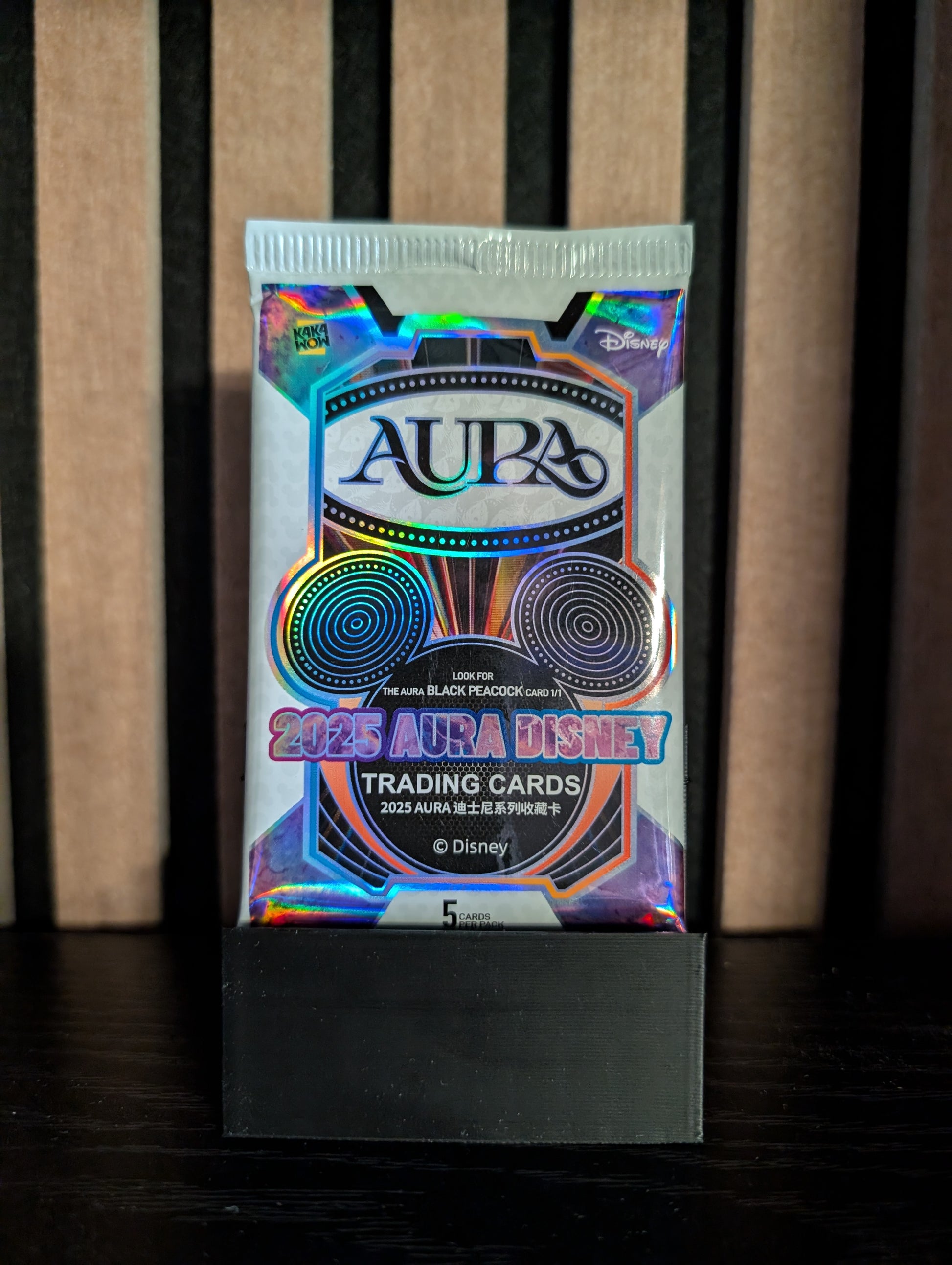 2025 Kakawow Aura Disney “2025 Aura Disney” Trading Card Booster Pack