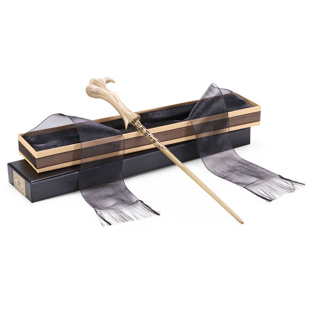 Lord Voldemort Wand in Ollivanders Box